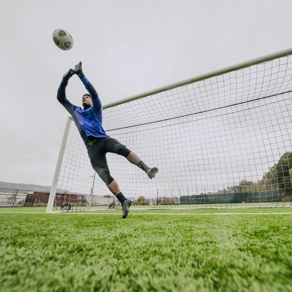 Storelli BodyShield GK Padded Leggings for soccer goalkeepers – Soccer  Sport Fitness